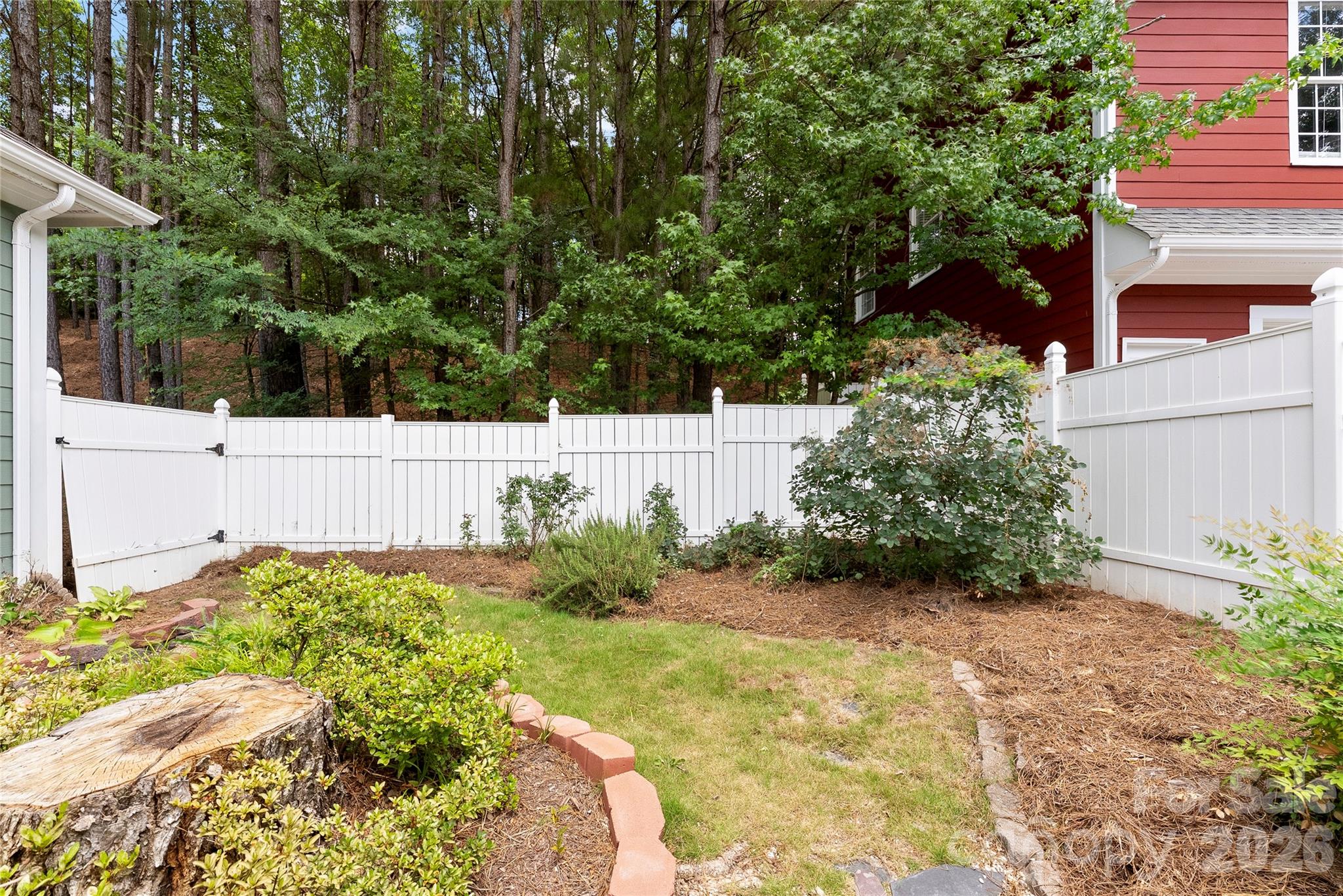 1348 Barnett Woods Fort Mill, SC 29708 - Photo 34 of 39