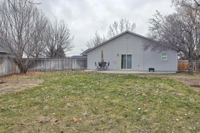 $325,000 | 1409 West Orchard Avenue, Nampa, ID 83651