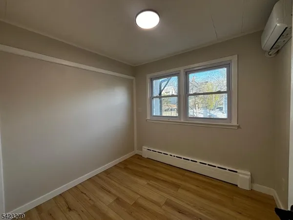 $2,600 | 520 Spencer Street, Elizabeth, NJ 07202