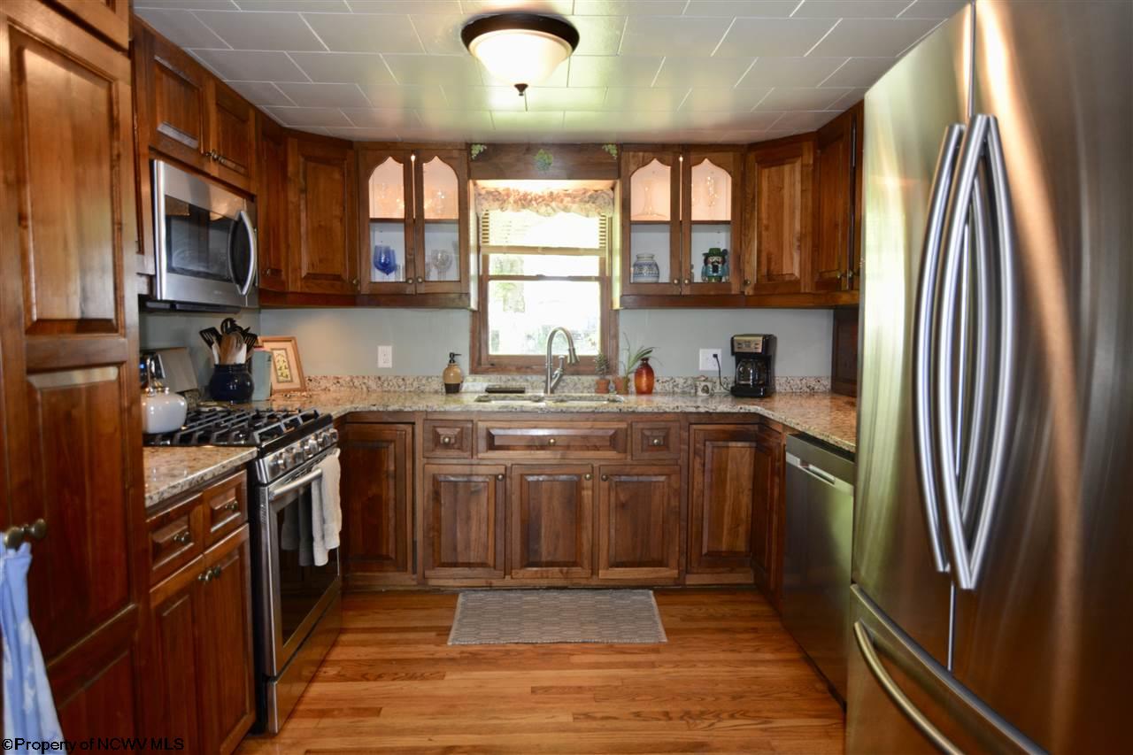 2231 Mount Zion Road Parsons, WV 26287 - Photo 9 of 20 Gallery Image 9