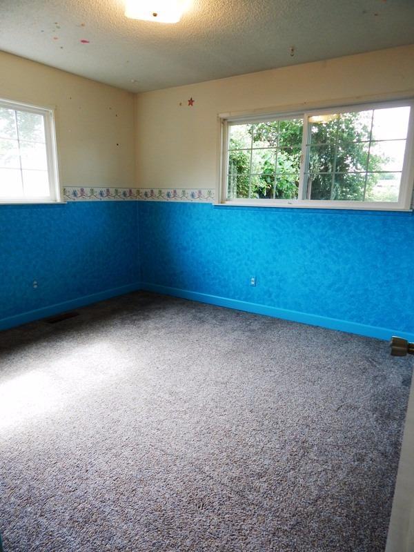 102 Victoria Way Central Point, OR 97502 - Photo 12 of 33 Additional Photo