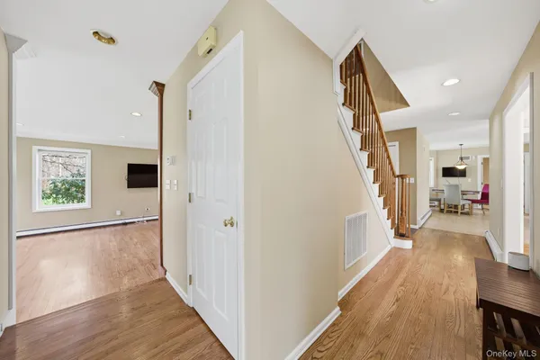 $959,900 | 83 Onderdonk Road, Warwick, NY 10990