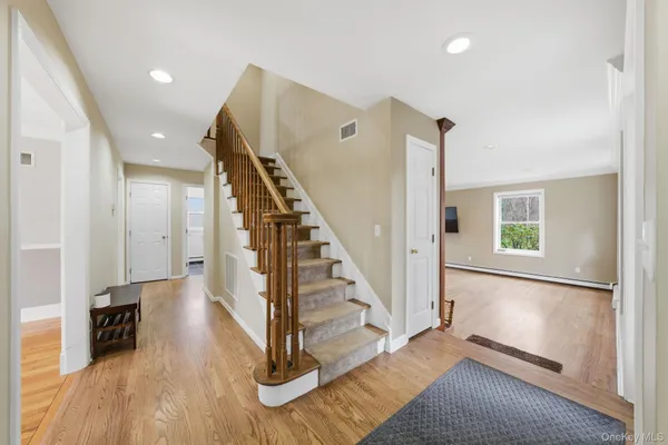 $959,900 | 83 Onderdonk Road, Warwick, NY 10990