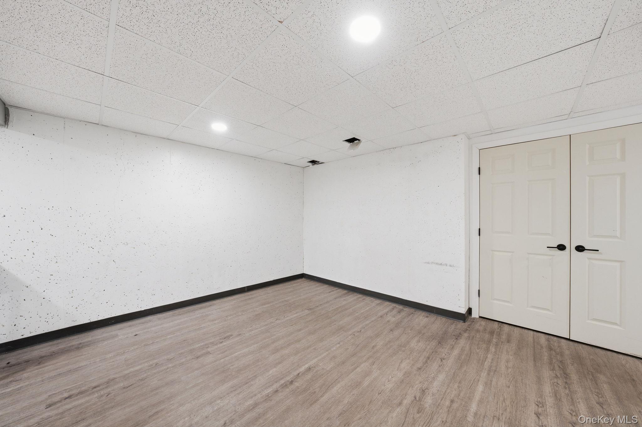 83 Onderdonk Road Warwick, NY 10990 - Photo 32 of 40 a view of an empty room