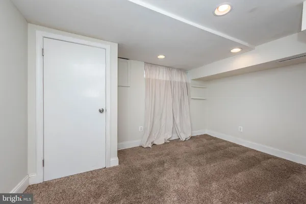 $2,750 | 2809 Eastern Avenue, Baltimore, MD 21224