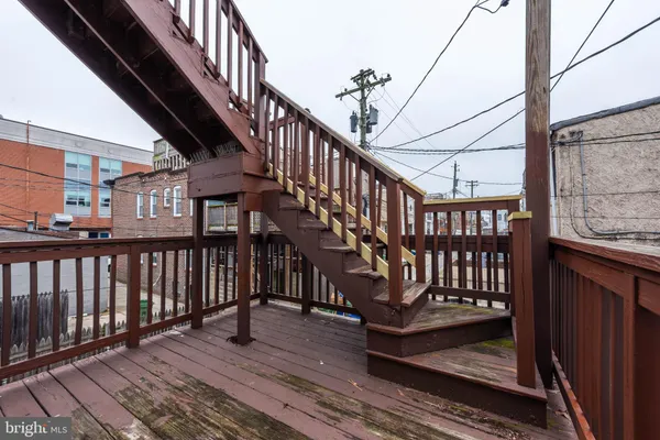 $2,750 | 2809 Eastern Avenue, Baltimore, MD 21224