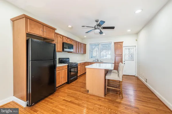 $2,750 | 2809 Eastern Avenue, Baltimore, MD 21224