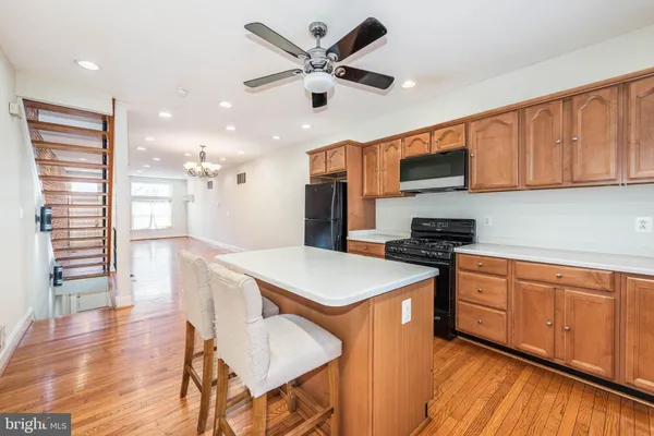 $2,750 | 2809 Eastern Avenue, Baltimore, MD 21224