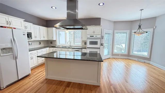 $990,000 | 1013 Gabriella Avenue, Endicott, NY 13760