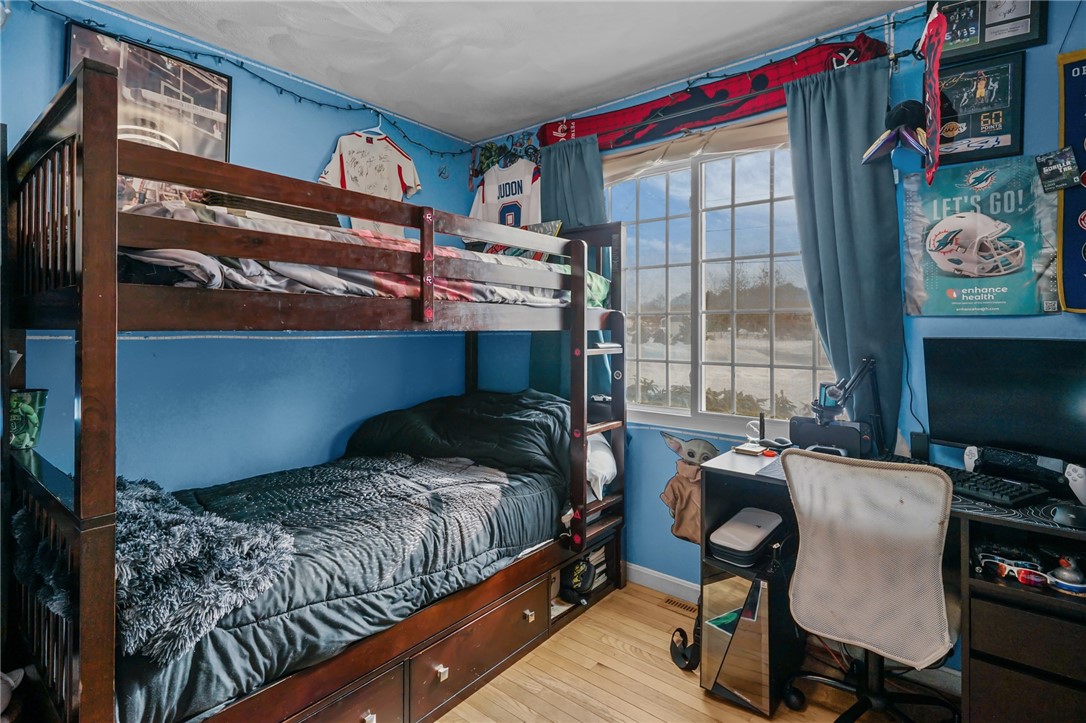 34 King Street Coventry, RI 02816 - Photo 11 of 48