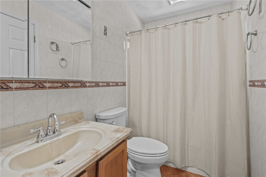 34 King Street Coventry, RI 02816 - Photo 18 of 48