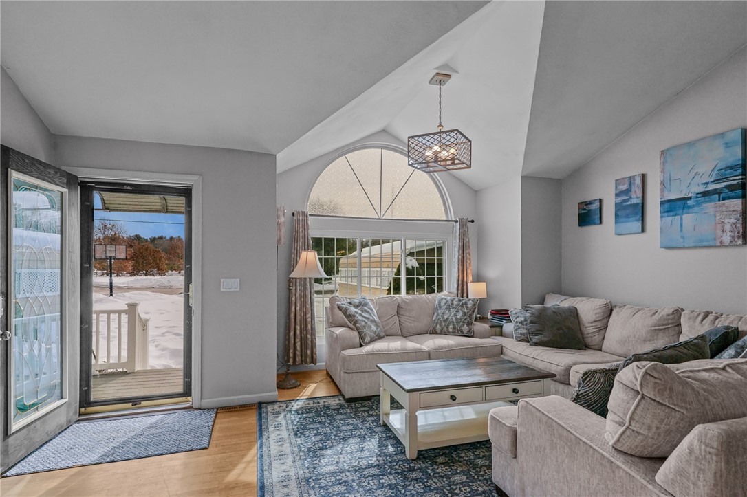 34 King Street Coventry, RI 02816 - Photo 20 of 48