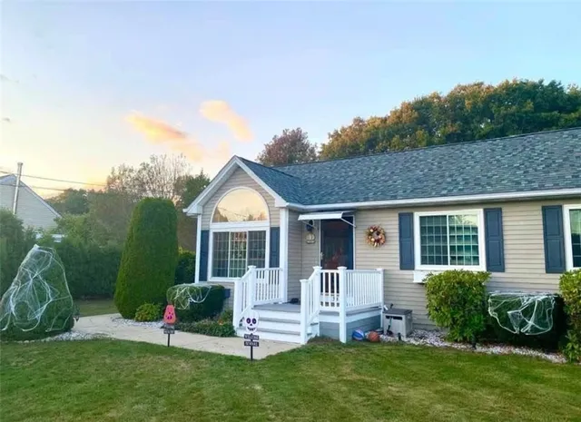 $515,000 | 34 King Street, Coventry, RI 02816