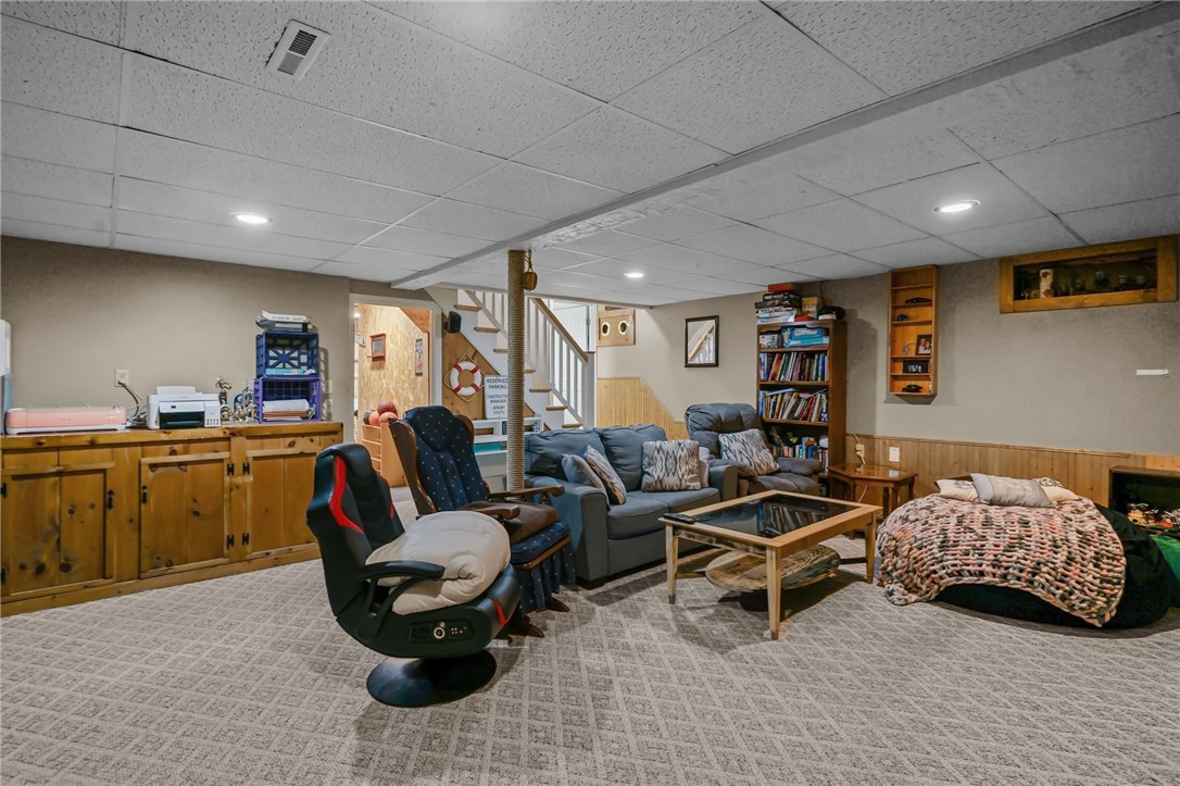 34 King Street Coventry, RI 02816 - Photo 34 of 48