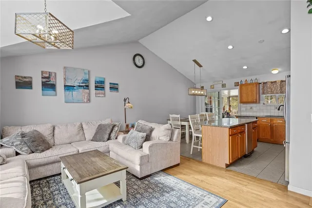 $515,000 | 34 King Street, Coventry, RI 02816