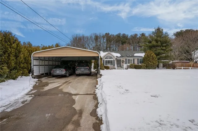 $515,000 | 34 King Street, Coventry, RI 02816