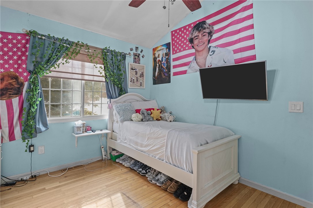 34 King Street Coventry, RI 02816 - Photo 9 of 48