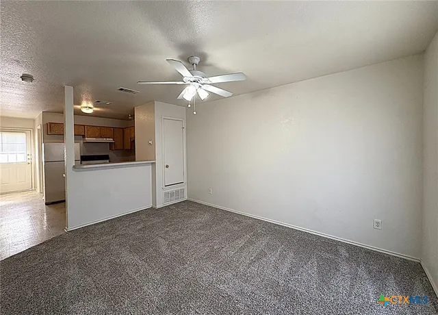 $825 | 4302 Sylvia Drive, Unit B, Killeen, TX 76549