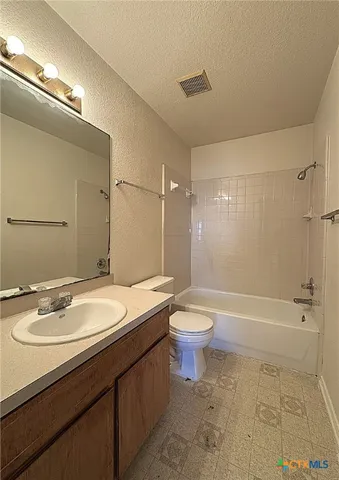 $825 | 4302 Sylvia Drive, Unit B, Killeen, TX 76549