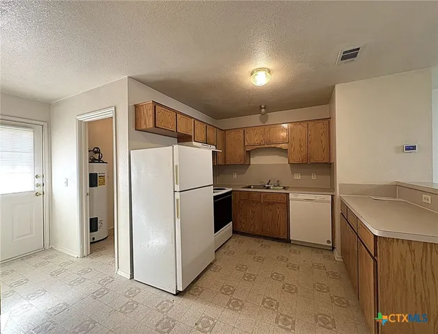 $825 | 4302 Sylvia Drive, Unit B, Killeen, TX 76549