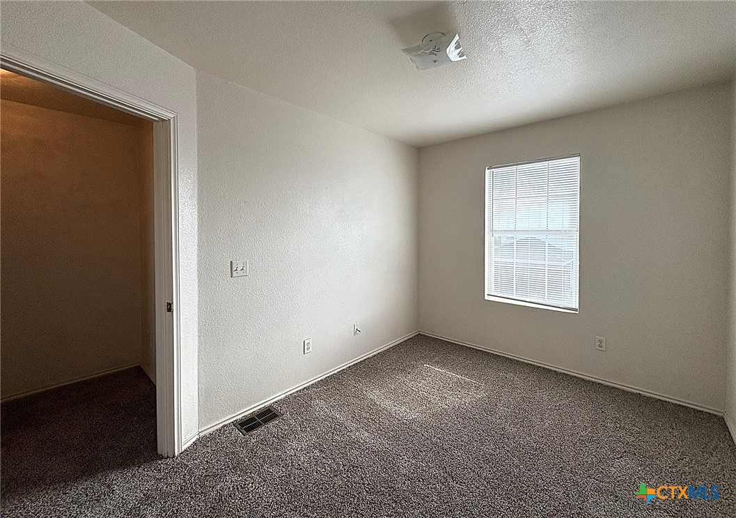 4302 Sylvia Drive, Unit B Killeen, TX 76549 - Photo 8 of 16