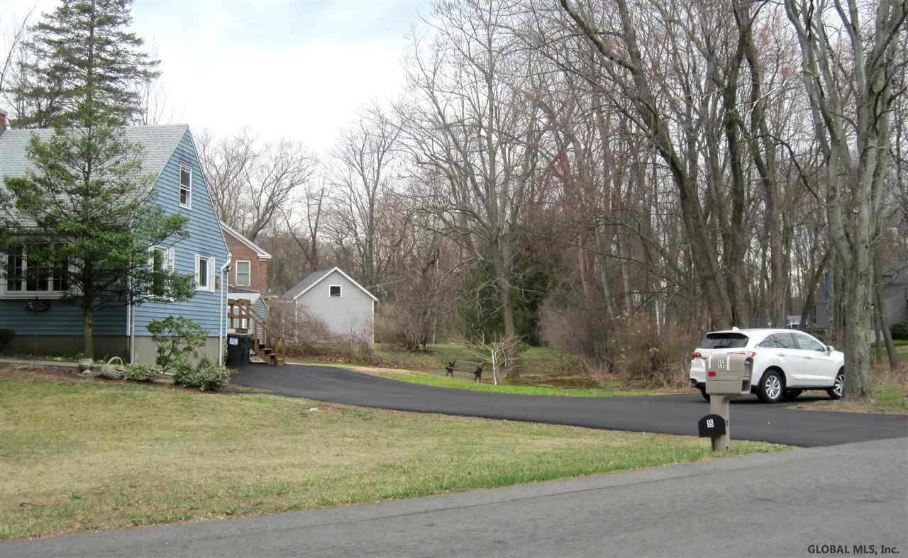 15 Arthur Road Colonie, NY 12110 - Photo 3 of 25 Photo 3