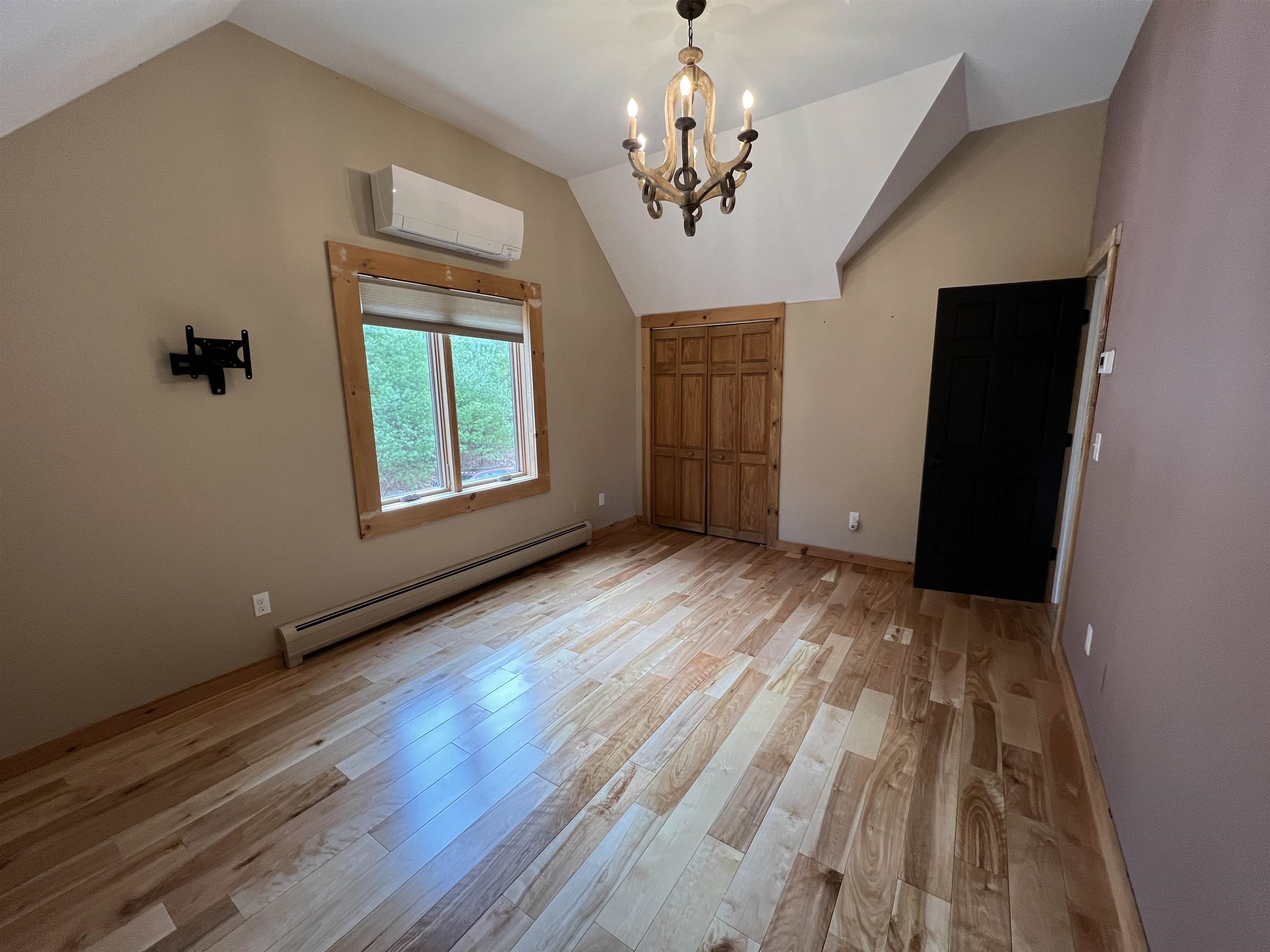 198 East Hill Road Wardsboro, VT 05355 - Photo 17 of 27