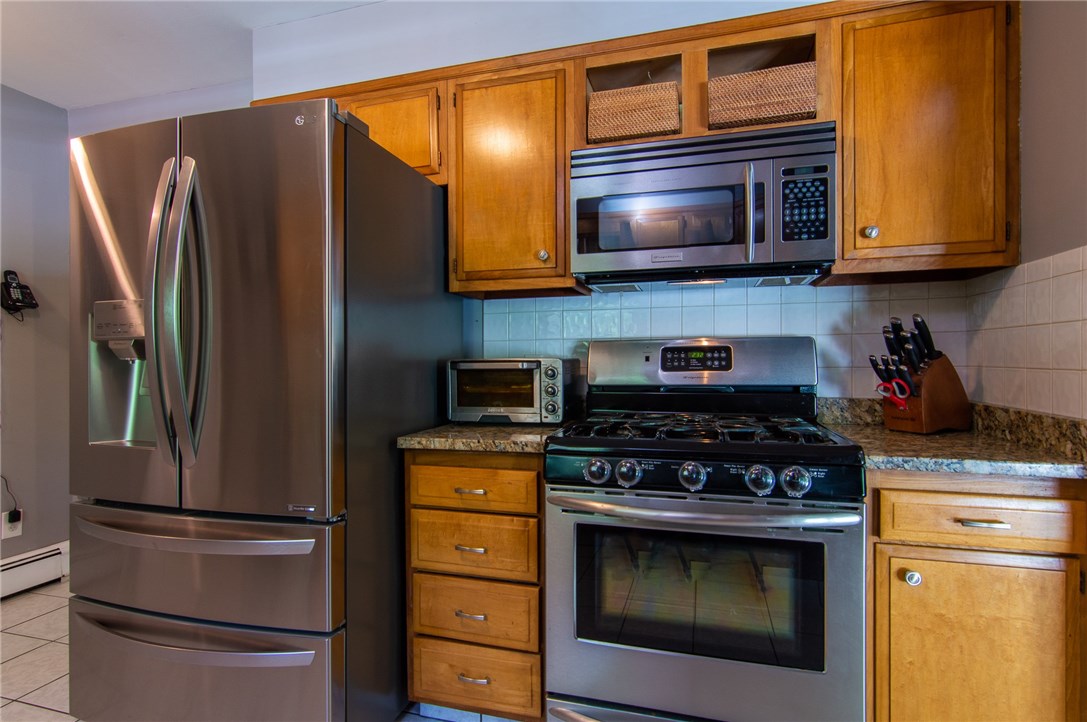70 Fenner Hill Road Hopkinton, RI 02832 - Photo 12 of 35
