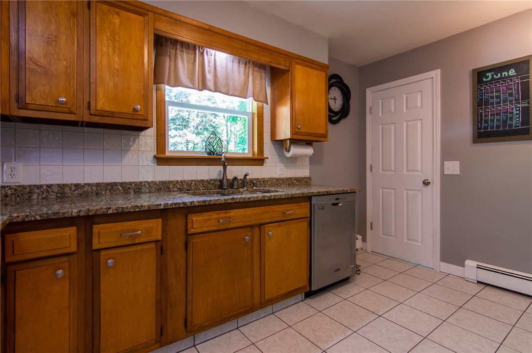 70 Fenner Hill Road Hopkinton, RI 02832 - Photo 13 of 35