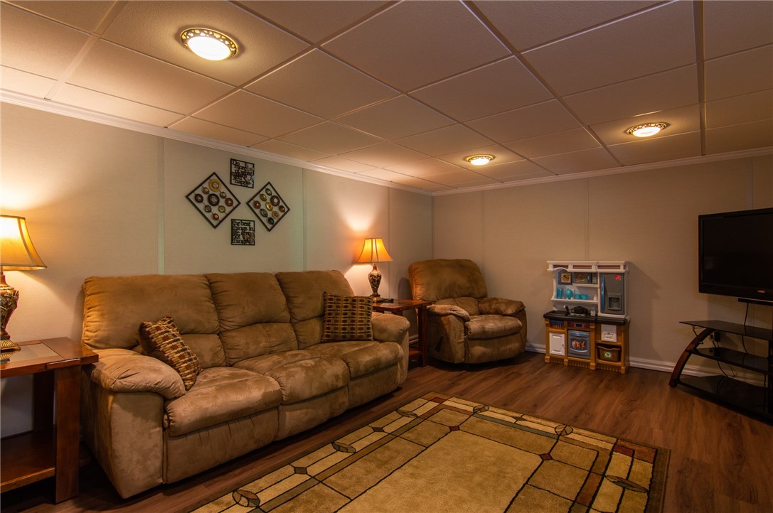 70 Fenner Hill Road Hopkinton, RI 02832 - Photo 23 of 35