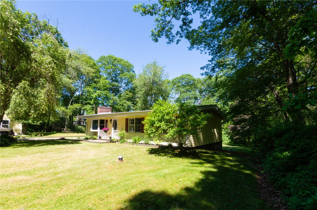70 Fenner Hill Road Hopkinton, RI 02832 - Photo 3 of 35