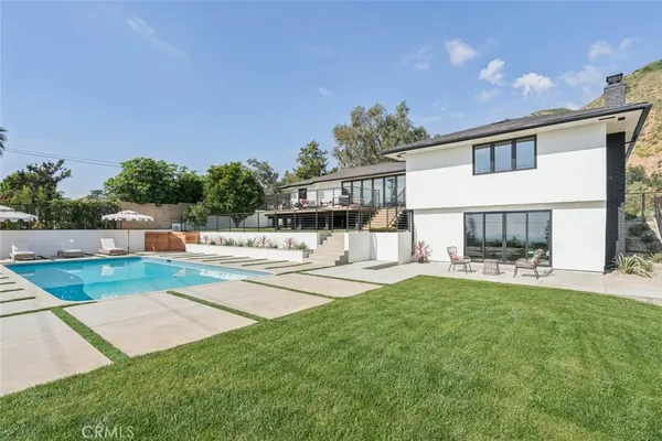$3,295,000 | 1764 East Loma Alta Drive, Altadena, CA 91001