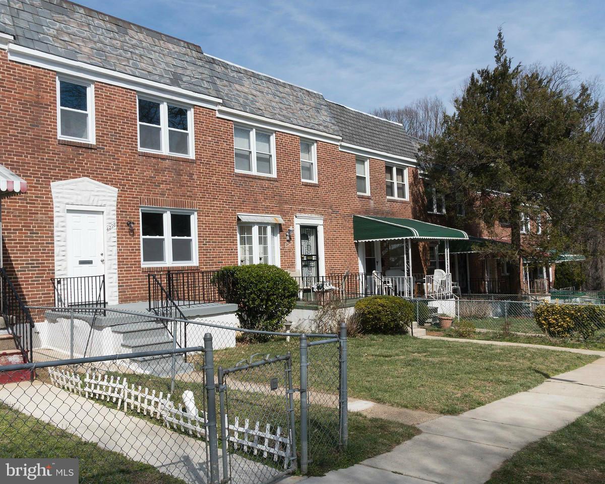 4278 Rokeby Road Baltimore, MD 21229 - Photo 2 of 24 Exterior (General)