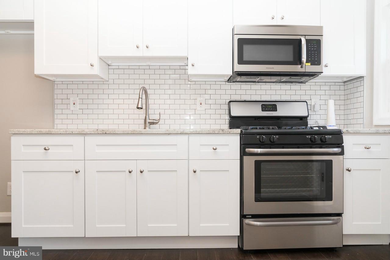4278 Rokeby Road Baltimore, MD 21229 - Photo 12 of 24 Kitchen