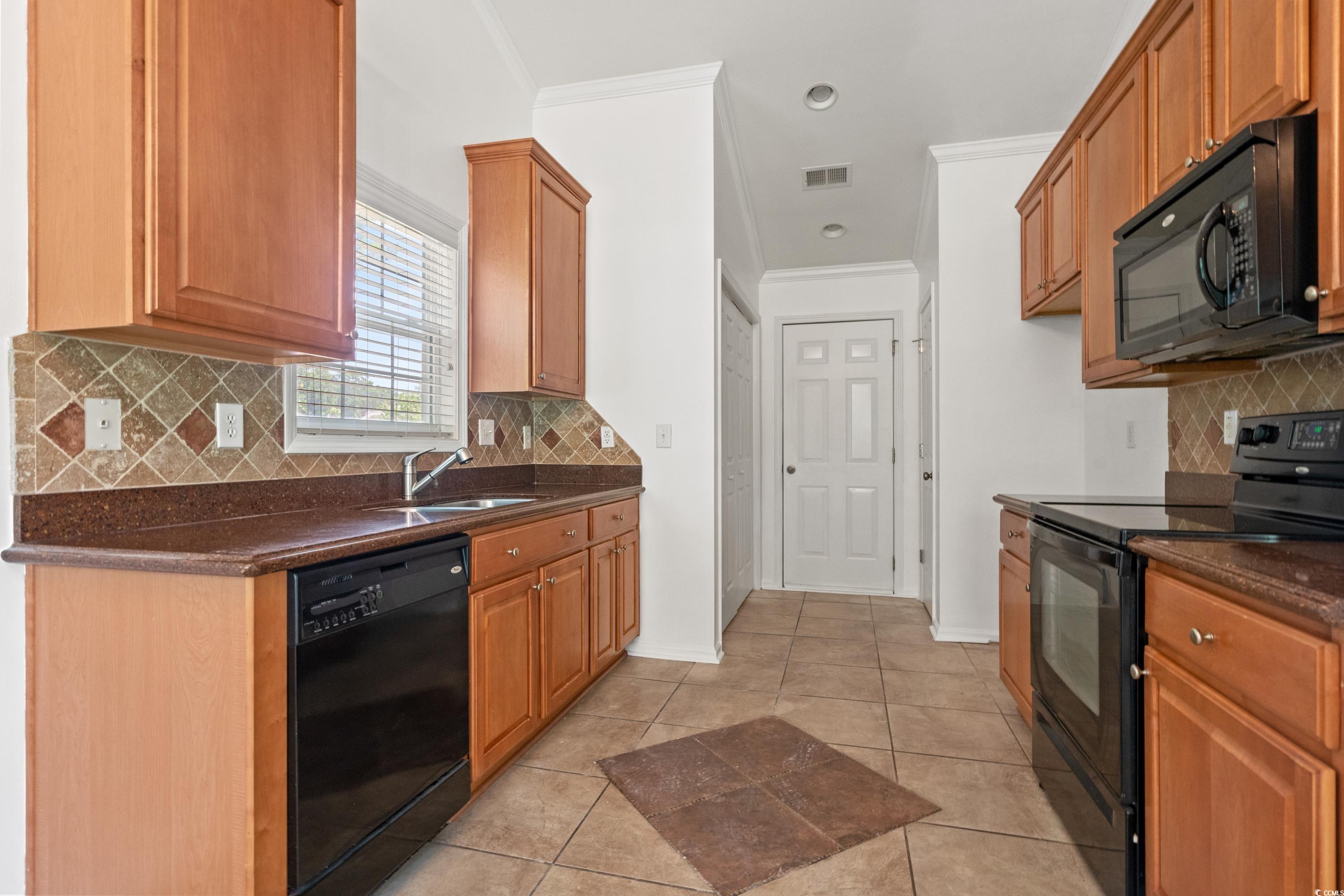 505 Turret Court Murrells Inlet, SC 29576 - Photo 12 of 40 Gallery Image 12