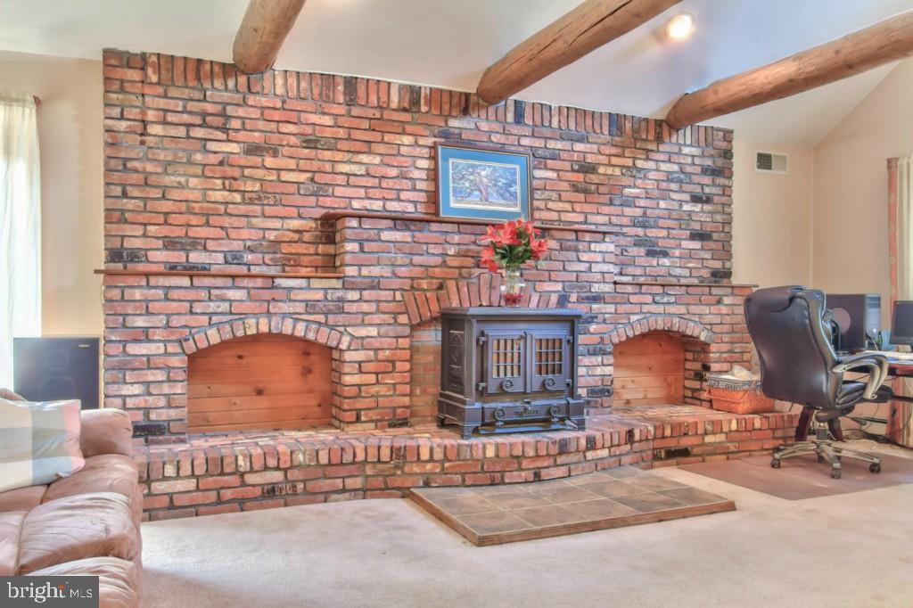 89 Munion Field Road Tuckerton, NJ 08087 - Photo 11 of 36 Gallery Image 11
