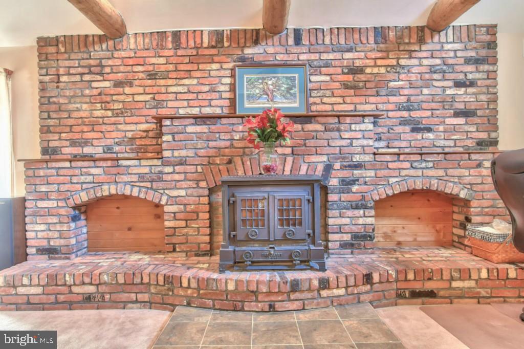 89 Munion Field Road Tuckerton, NJ 08087 - Photo 12 of 36 Gallery Image 12