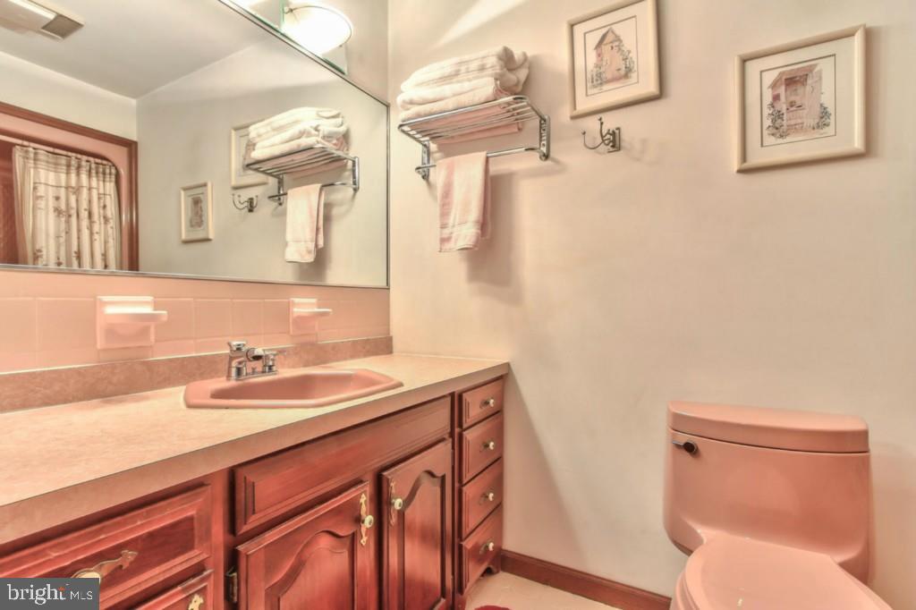 89 Munion Field Road Tuckerton, NJ 08087 - Photo 14 of 36 Gallery Image 14