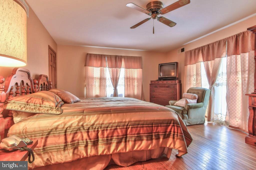 89 Munion Field Road Tuckerton, NJ 08087 - Photo 17 of 36 Gallery Image 17