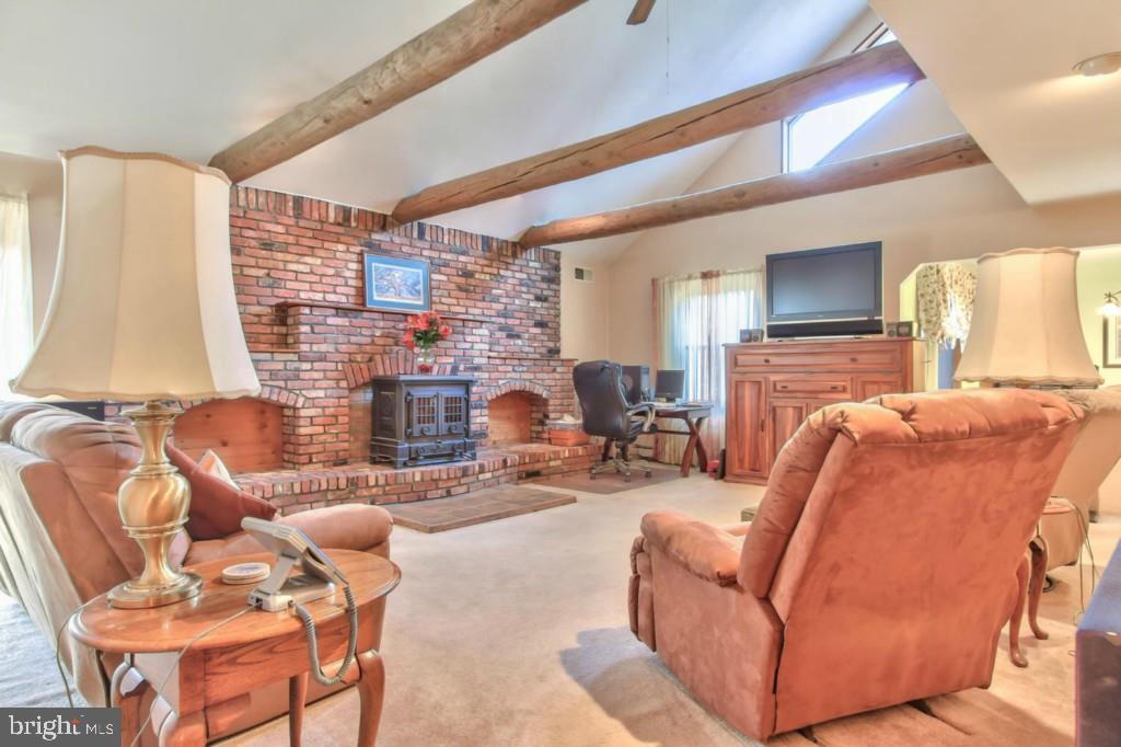 89 Munion Field Road Tuckerton, NJ 08087 - Photo 10 of 36 Gallery Image 10