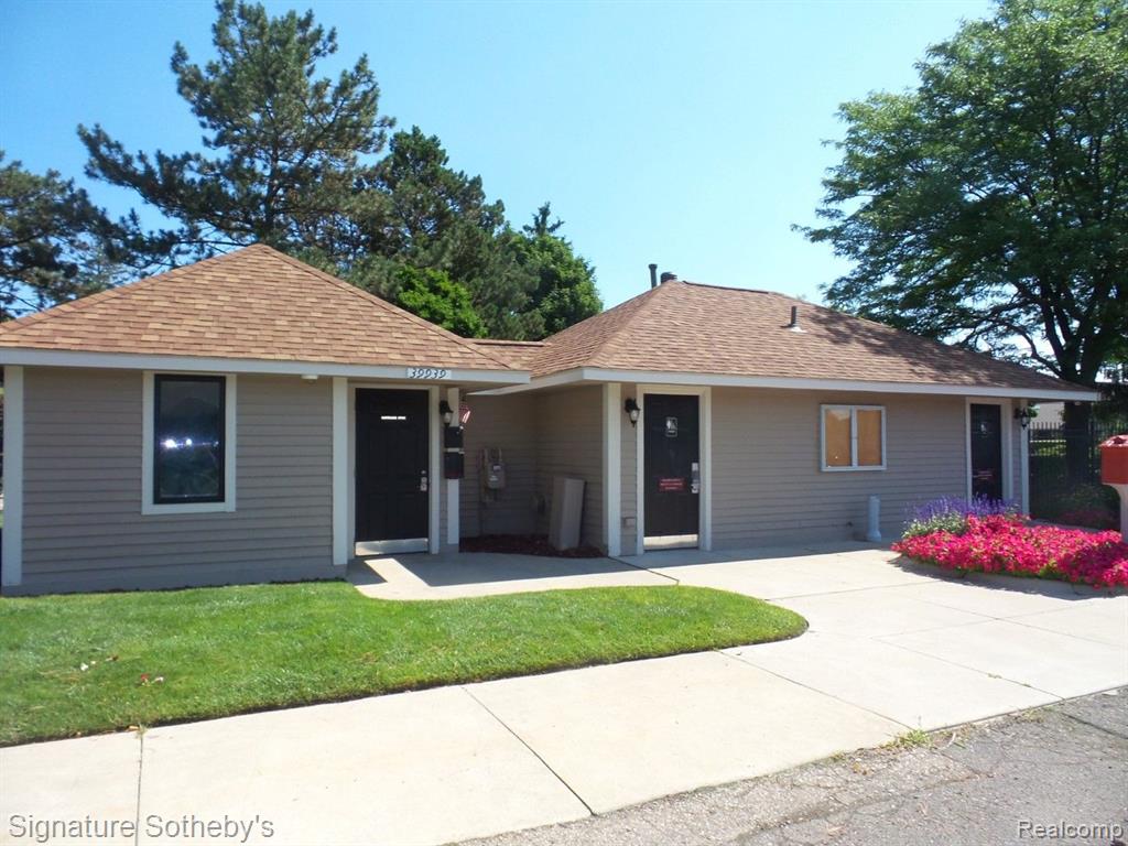22375 Peach Tree Novi, MI 48375 - Photo 28 of 37