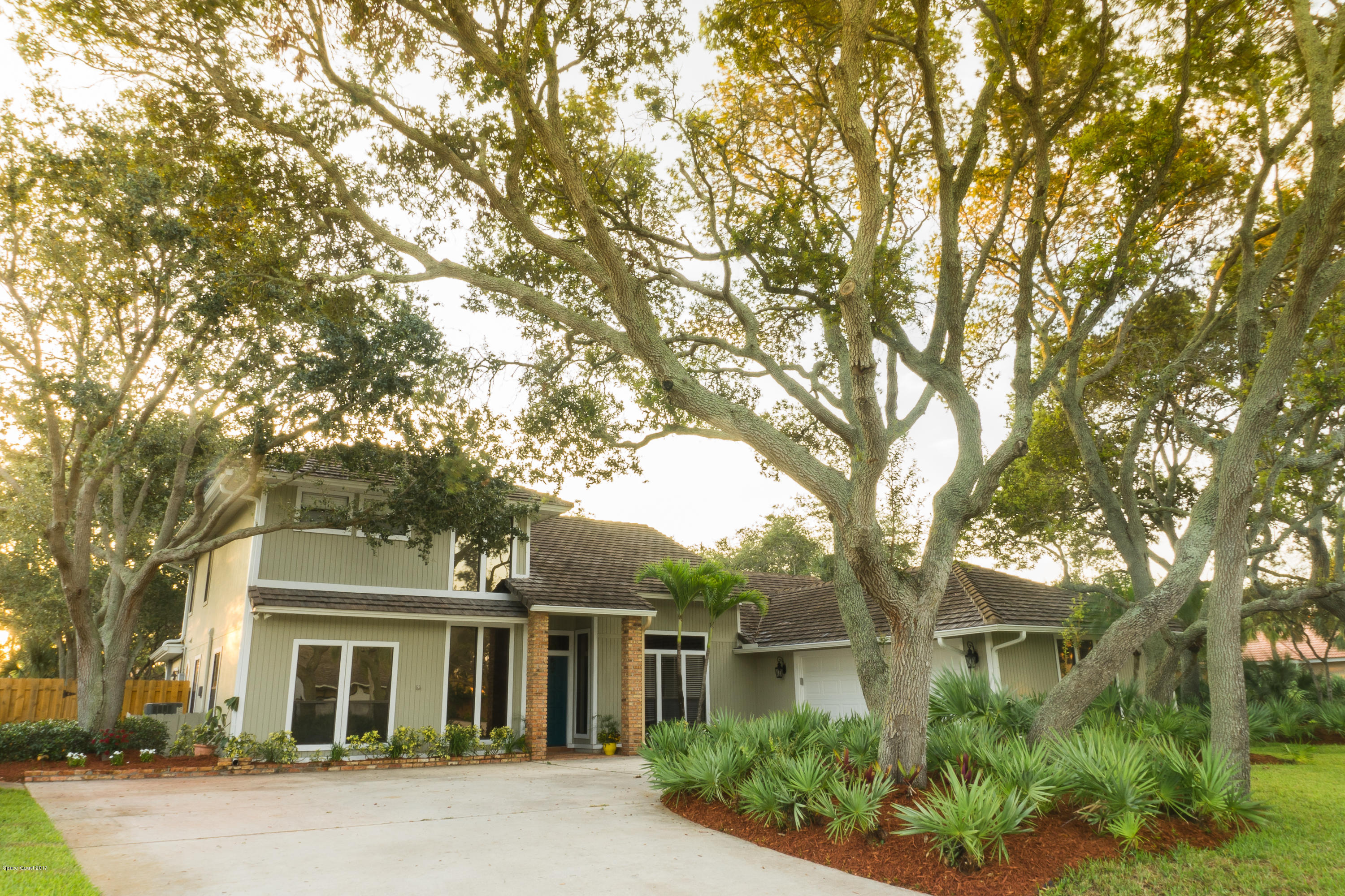 3085 Rio Baya North Melbourne, FL 32903 - Photo 2 of 19 Gorgeous Home