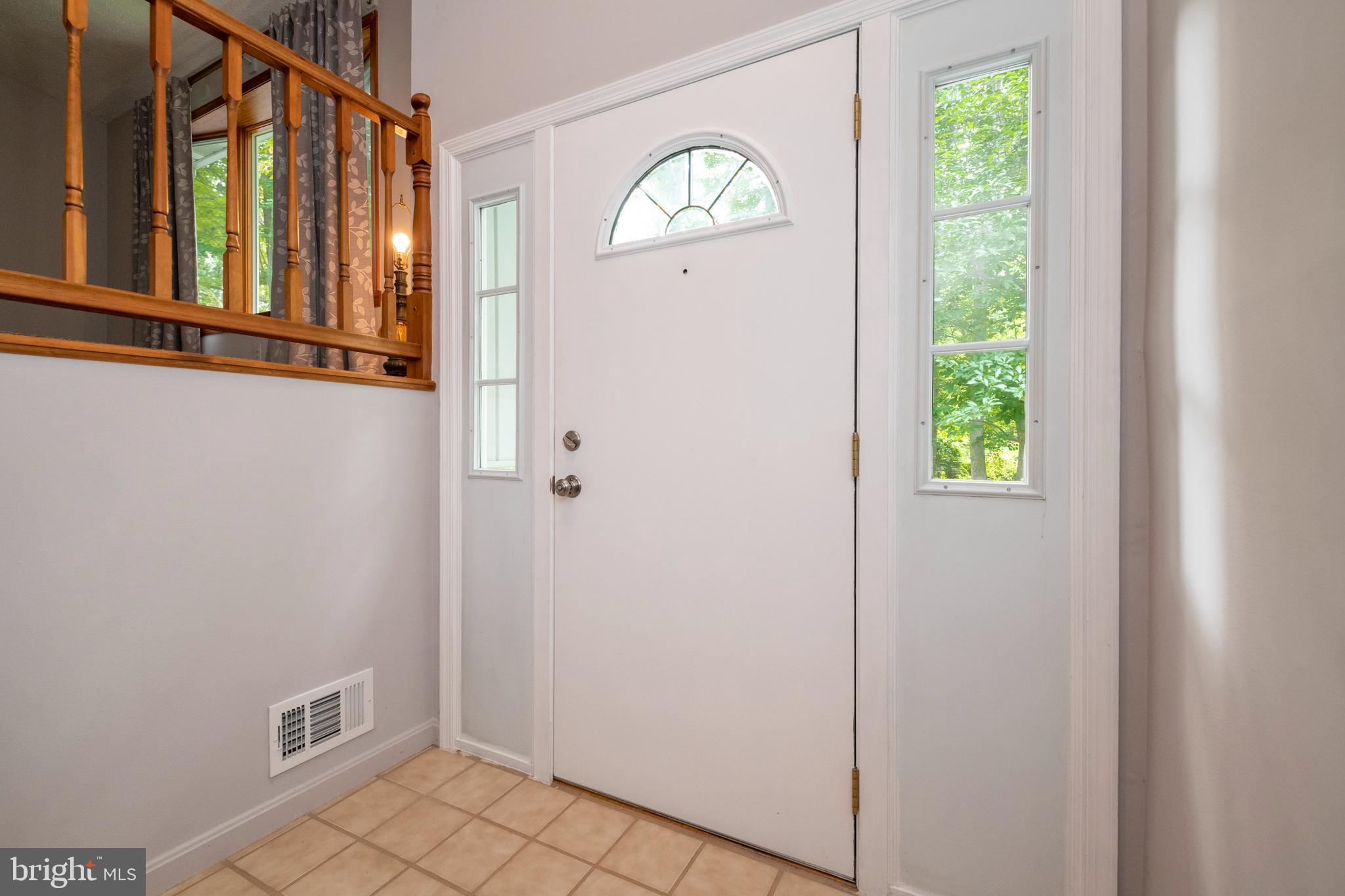 2514 Cub Hill Road Baltimore, MD 21234 - Photo 5 of 63 Main Entrance