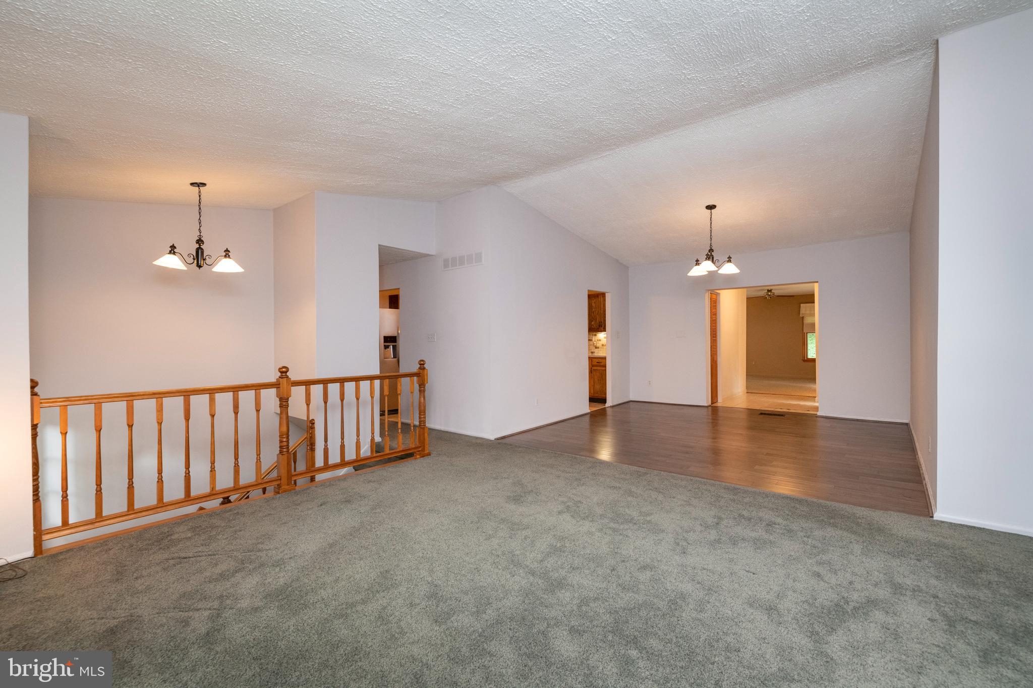 2514 Cub Hill Road Baltimore, MD 21234 - Photo 7 of 63 Main Level Living Room