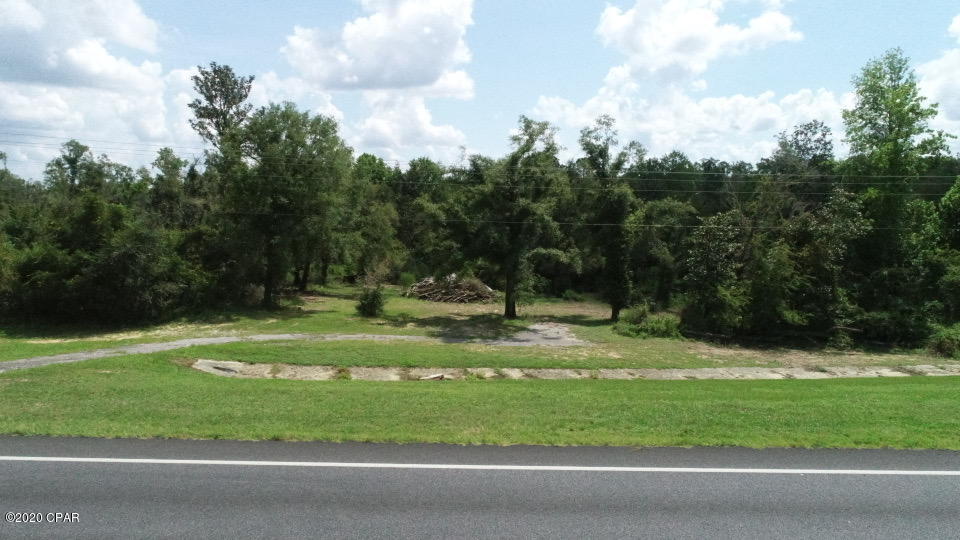 952 Highway 231 Alford, FL 32420 - Photo 10 of 17
