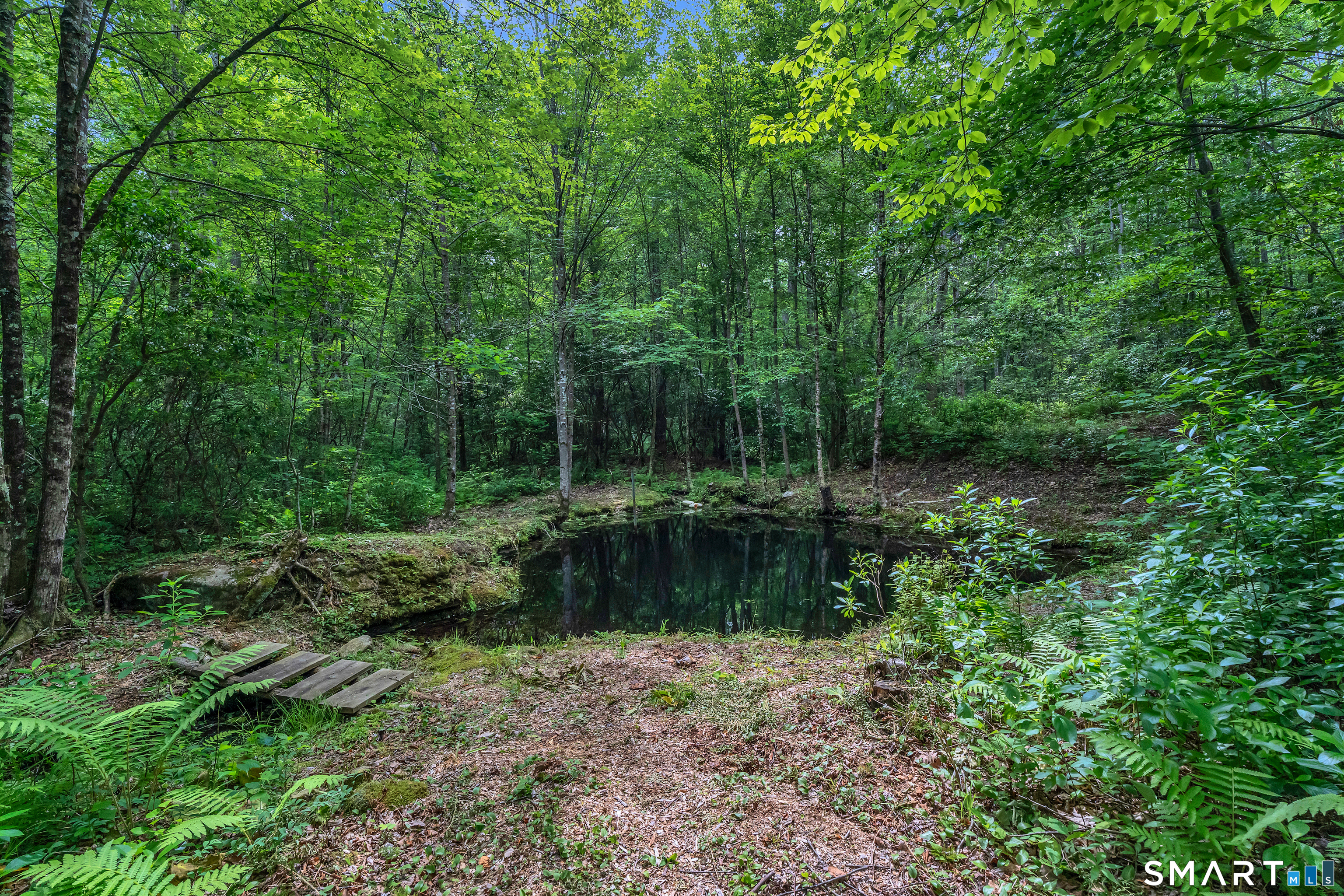 384 Beaver Meadow Road Haddam, CT 06441 - Photo 32 of 38
