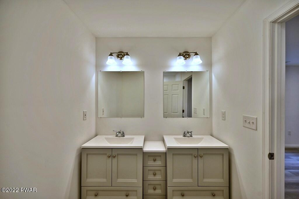 434 Plank Road Beach Lake, PA 18405 - Photo 84 of 89 Primary Bathroom