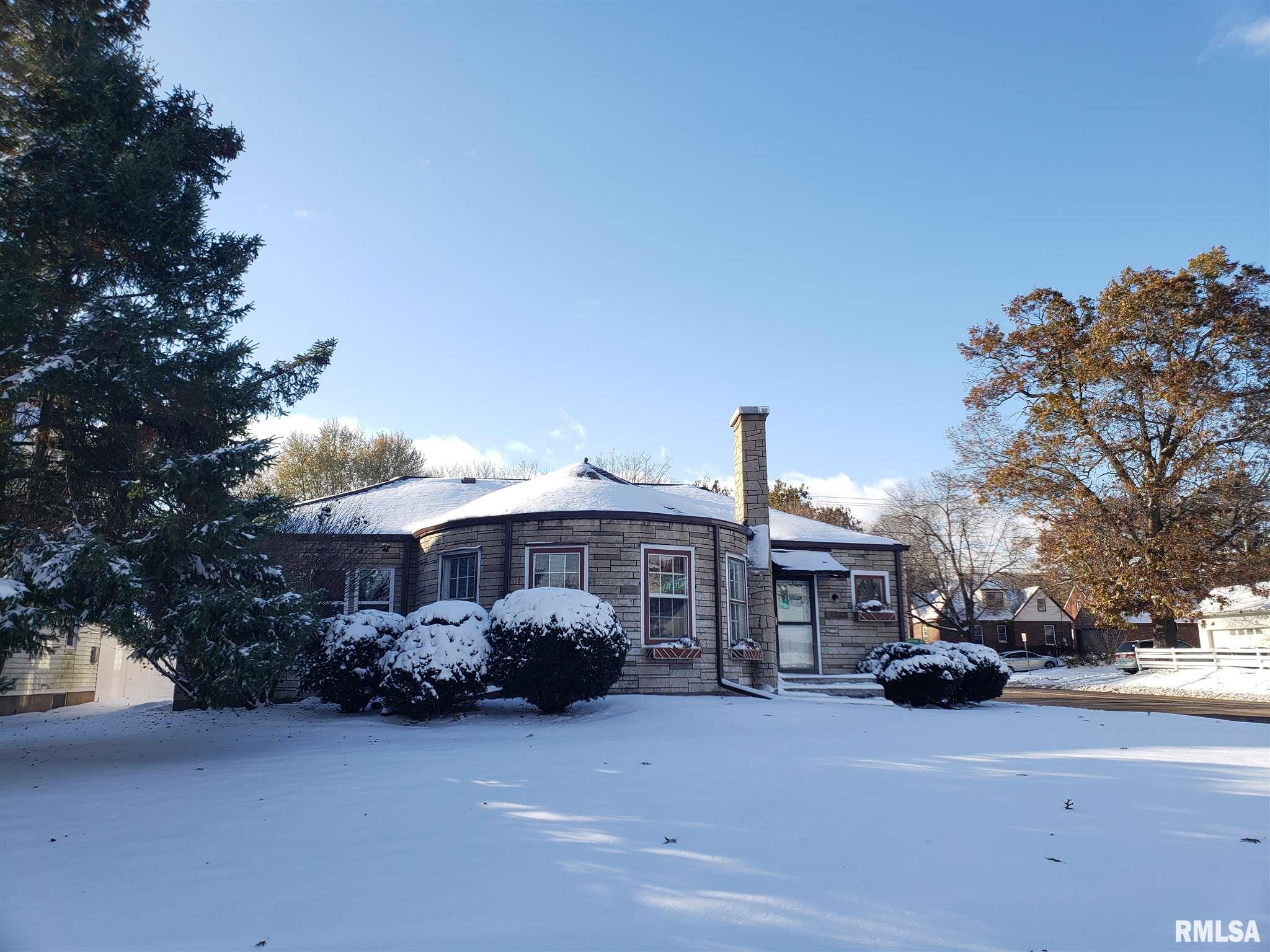 1230 North 3rd Street Clinton, IA 52732 - Photo 1 of 14 Gallery Image 1