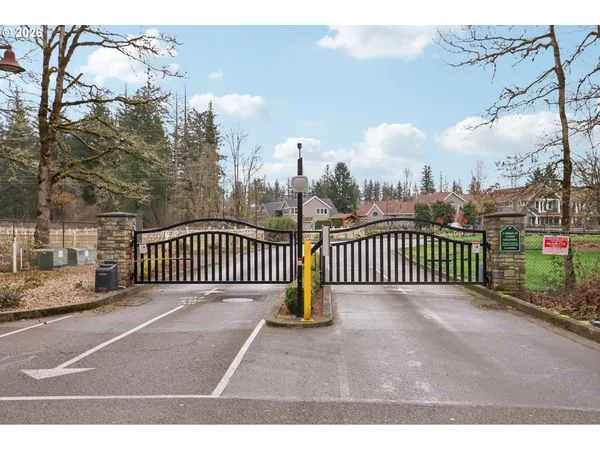 $845,000 | 3821 Northwest 74th Avenue, Camas, WA 98607