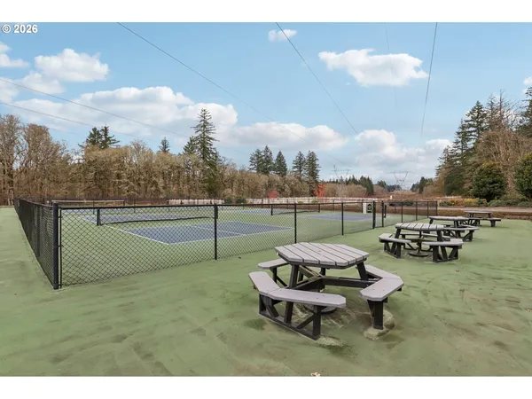 $845,000 | 3821 Northwest 74th Avenue, Camas, WA 98607